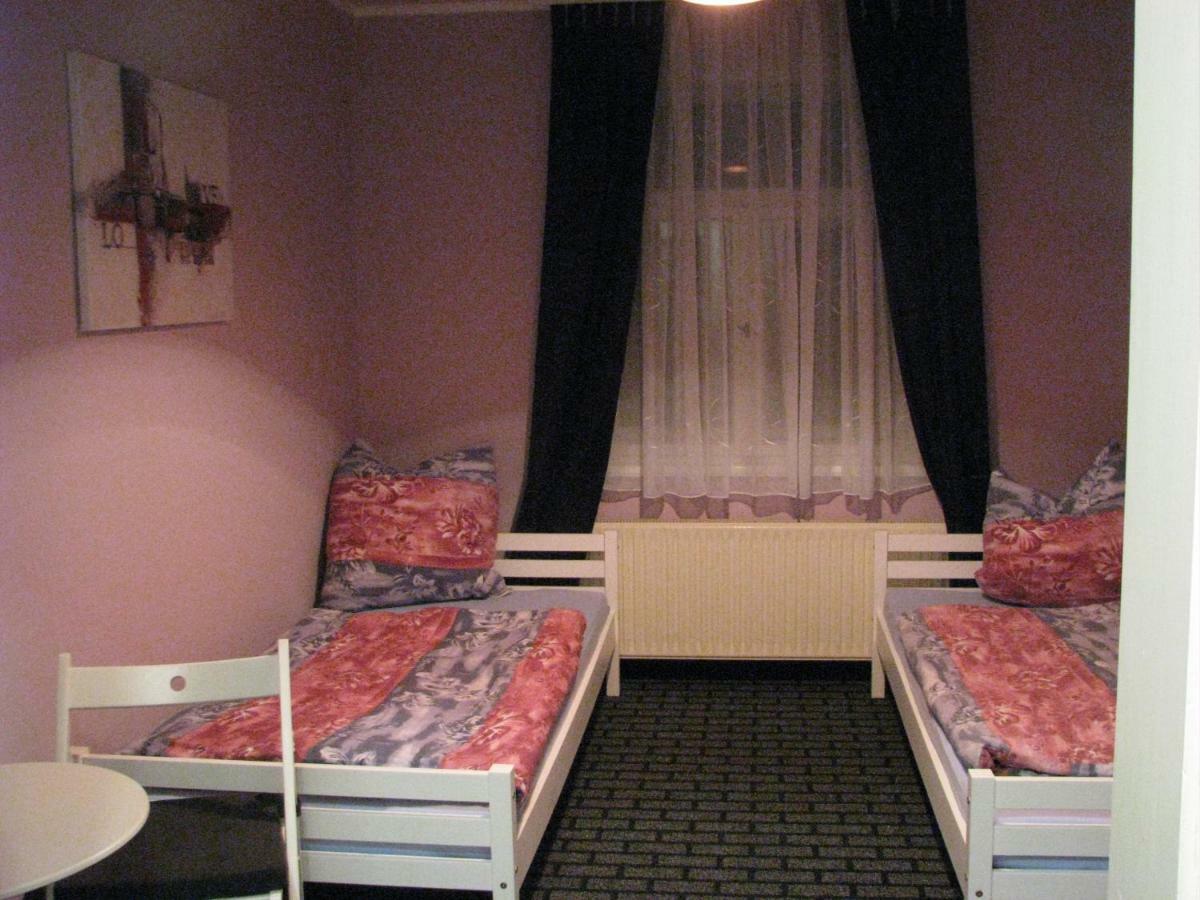 Ferienwohnung Charlett Drážďany Exteriér fotografie
